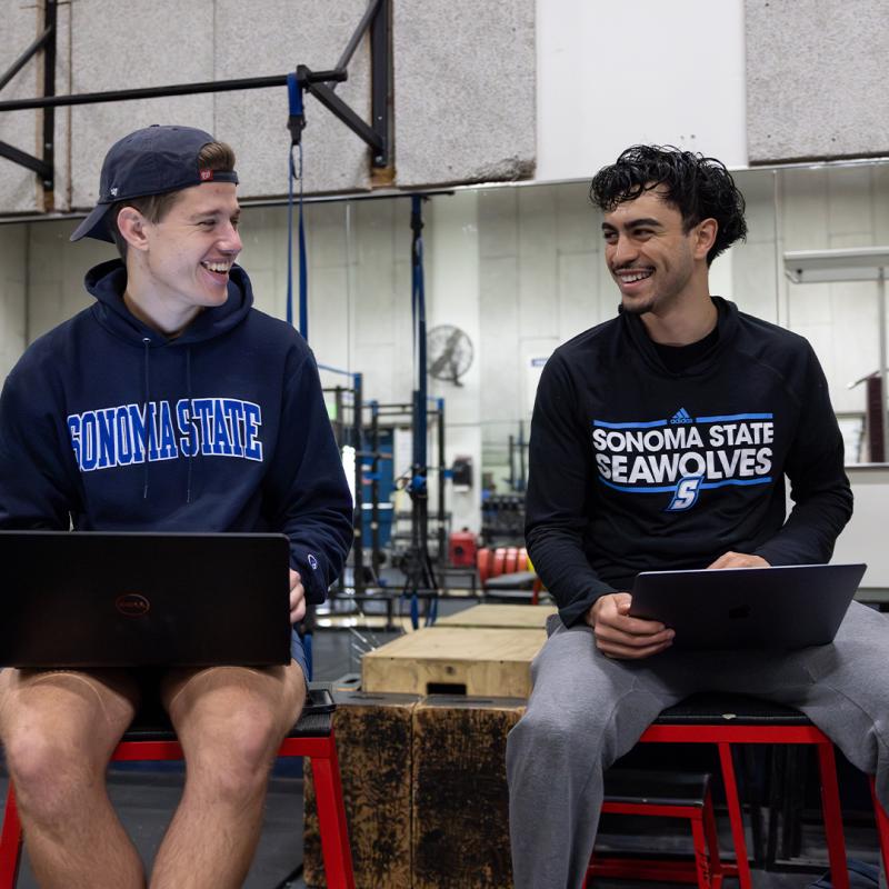 2 veteran student in kinesiology class